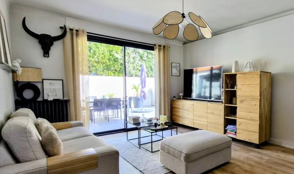 LA ROCHELLE – Élégante maison familiale rénovée à proximité du centre-ville