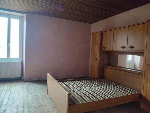 Maison à vendre |  Chalais |  5 pièces | 136 m²