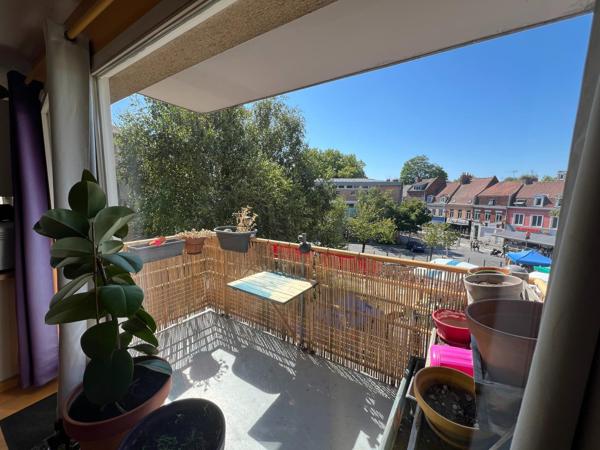Bel appartement T3 de 64m² aux pieds du métro Gambetta !!