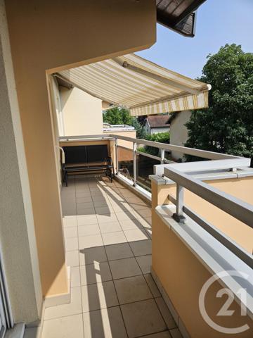 Appartement F4 à vendre  4 pièces - 84,06 m2 SATHONAY CAMP - 69