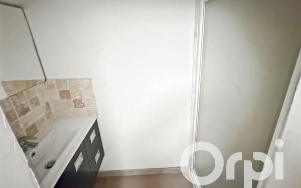 Appartement à vendre    4 pièces • 87,92 m2 Beaucaire