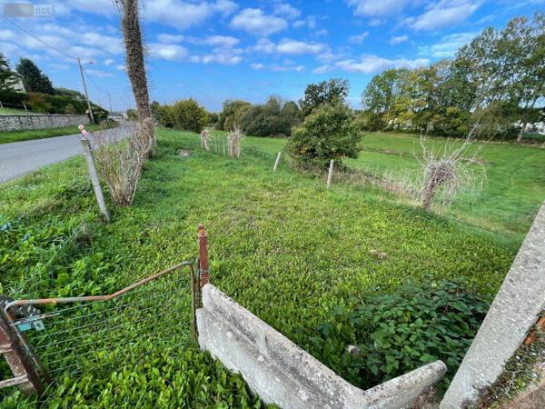 Garage - Parking à vendre à Rives-d'Andaine dans l'Orne (61140), ref : 383