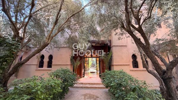 Achat vente Villa 10 chambres 2 piscines Targa Marrakech 14 pièce(s)