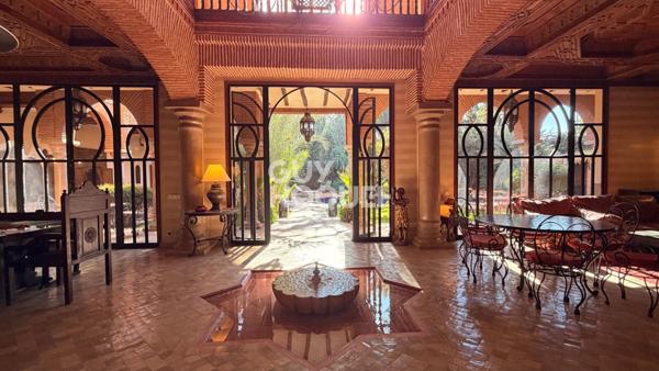 Achat vente Villa 10 chambres 2 piscines Targa Marrakech 14 pièce(s)
