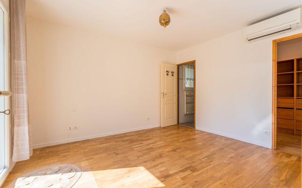 Maison à vendre    6 pièces • 135 m2 Lachassagne