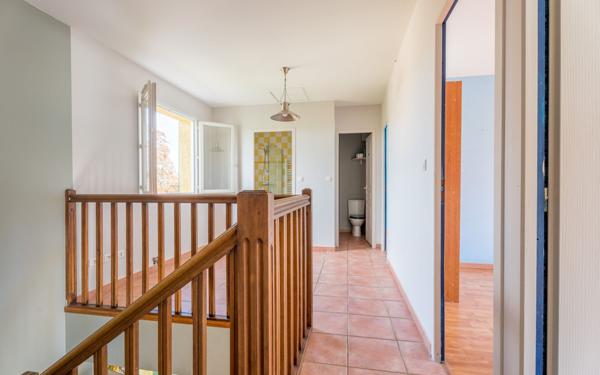 Maison à vendre    6 pièces • 135 m2 Lachassagne