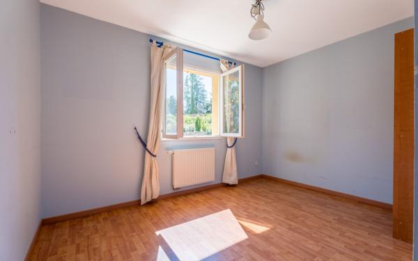 Maison à vendre    6 pièces • 135 m2 Lachassagne