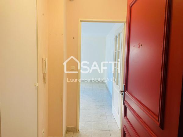 T2 LUMINEUX AVEC TERRASSE – PROCHE GARE, PLAGE ET CENTRE-VILLE