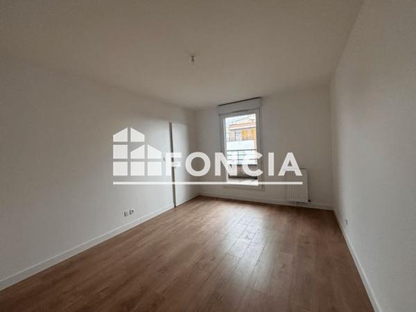 Location Appartement 3 pièces 64.9 m² - 86 RUE VICTOR HUGO Maisons Alfort 94700