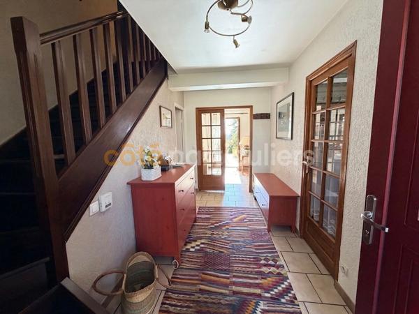 Vente
                Maison165 m² - 7 Pièces -
                    MONTLHERY (91310)