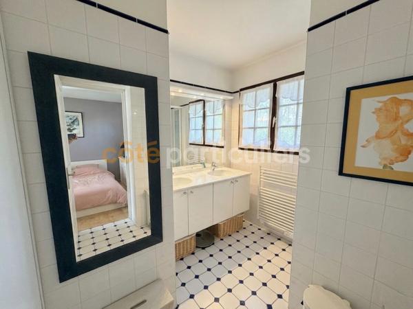 Vente
                Maison165 m² - 7 Pièces -
                    MONTLHERY (91310)