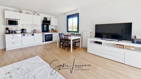 Appartement 4 pièces 80,5 m² – 3 chambres – Balcon plein sud – Hardricourt