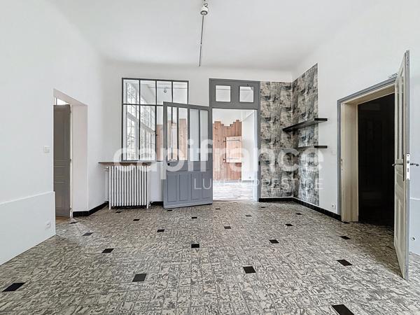 Local commercial - Chambres d'hôtes au coeur de Langeais 420 m², 8 chambres