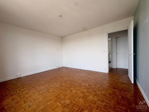 Appartement Rueil Malmaison 2 pièce(s) 50 m2 Loyer 860 €/mois charges comprises **  - Référence  19875