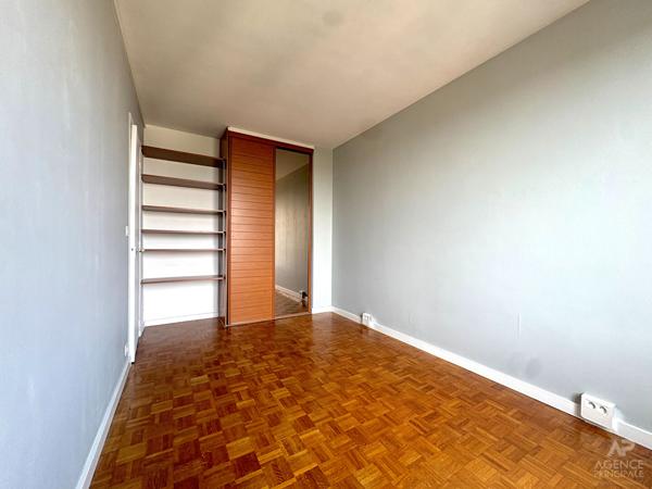 Appartement Rueil Malmaison 2 pièce(s) 50 m2 Loyer 860 €/mois charges comprises **  - Référence  19875