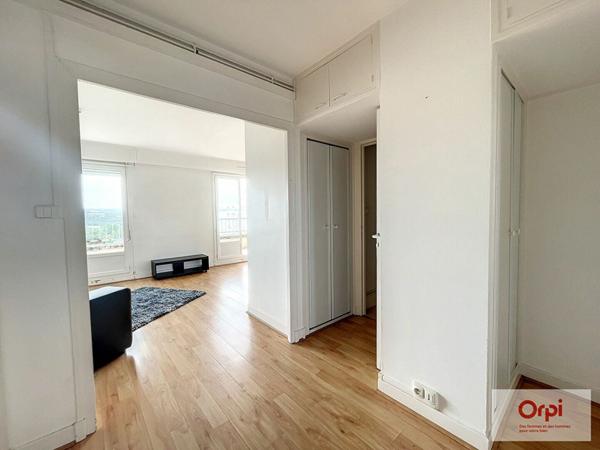 Appartement à louer    2 pièces • 50,22 m2 Montluçon