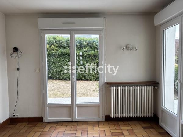 Maison
         9 pièces
        - 148 m² 332 000 € *