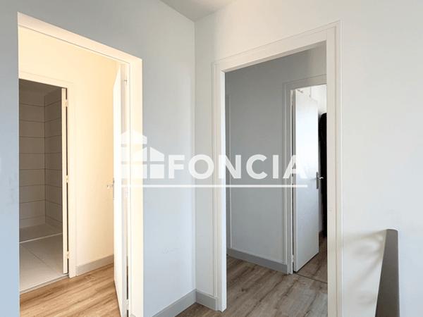 Location Maison 5 pièces 123 m² - 7 RUE DU DOCTEUR SAINZ Cholet 49300