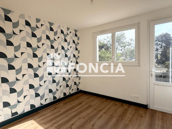 Location Maison 5 pièces 123 m² - 7 RUE DU DOCTEUR SAINZ Cholet 49300