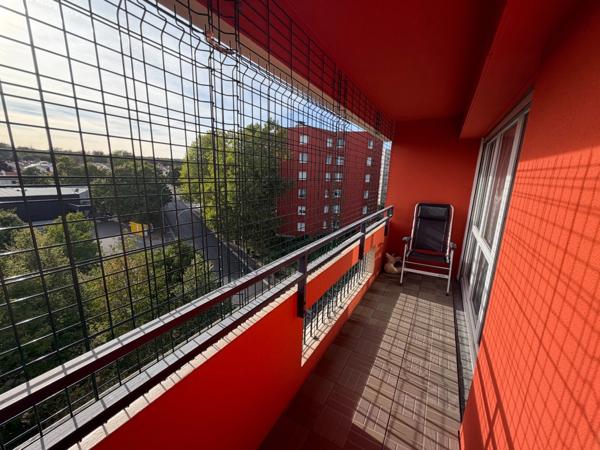 VILLERS LES NANCY SECTEUR CLAILIEUX  CENTRE F3 AVEC PARKING.