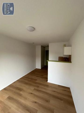 Appartement à louer 1 pièce 17.05m² Jacob-Bellecombette (73000)
