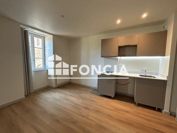 Location Studio 34.54 m² - Guingamp 22200