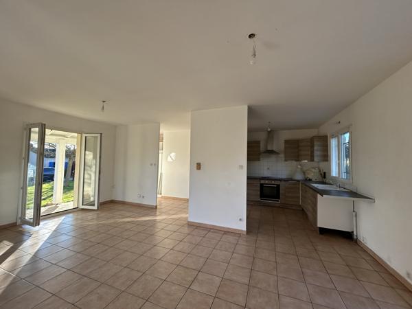 Villa T4 avec jardin et garage Villepinte (11150)