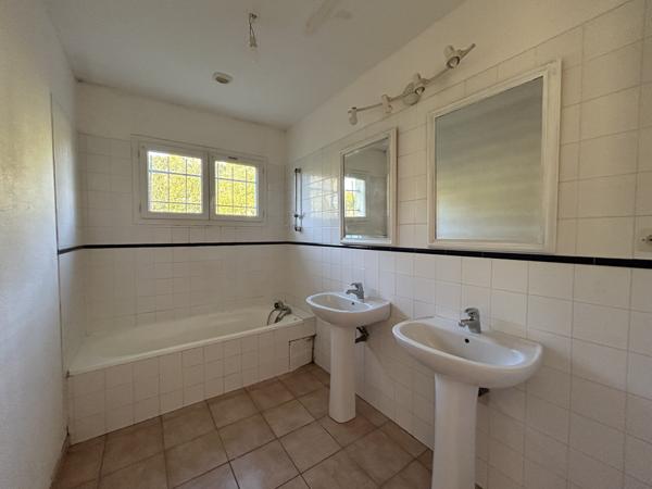 Villa T4 avec jardin et garage Villepinte (11150)