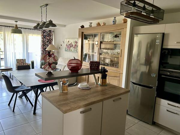 Appartement F3 - MONTROND LES BAINS
