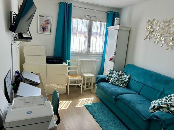 Appartement F3 - MONTROND LES BAINS