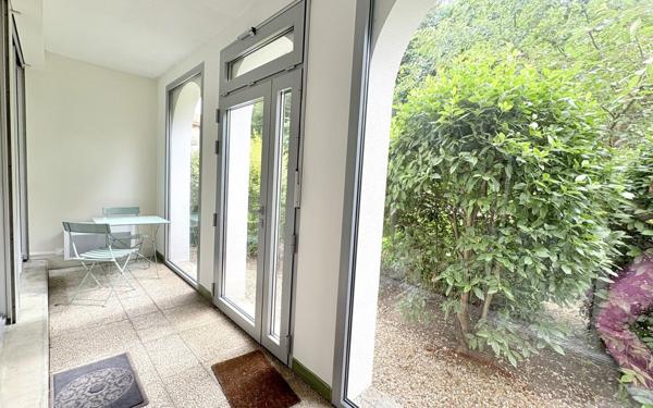 Appartement à vendre    2 pièces • 47,33 m2 La Rochelle