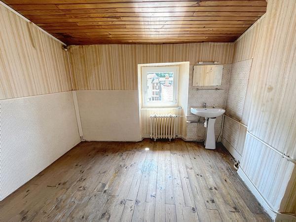 LAVELANET CENTRE, LOT DE 2 BIENS IMMOBILIERS A VENDRE