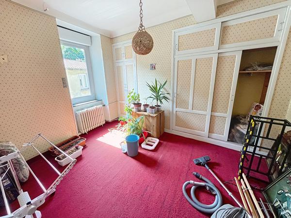 LAVELANET CENTRE, LOT DE 2 BIENS IMMOBILIERS A VENDRE