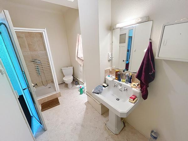 LAVELANET CENTRE, LOT DE 2 BIENS IMMOBILIERS A VENDRE