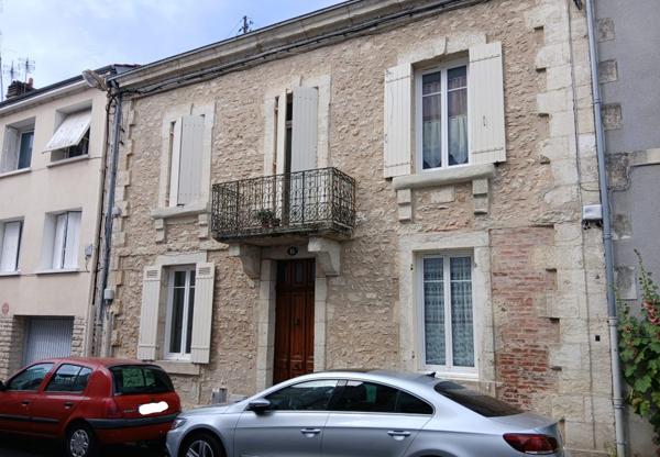 À vendre - Immeuble 193 m² situé à Périgueux (24000)
