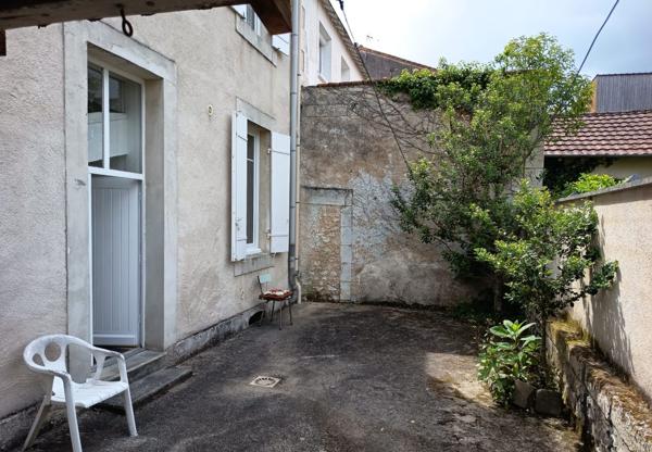 À vendre - Immeuble 193 m² situé à Périgueux (24000)