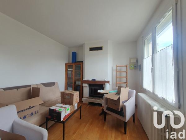 Maison 4 pièces de 100 m² à Saint-Fuscien (80680)