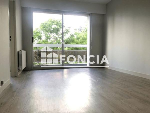 Location Studio 29.04 m² - 30 AVENUE DE BOURGES Gien 45500