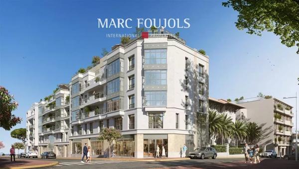 ANTIBES / JUAN-LES-PINS – 2 pièces rénové avec balcon et terrasse dans une résidence de prestige en front de mer