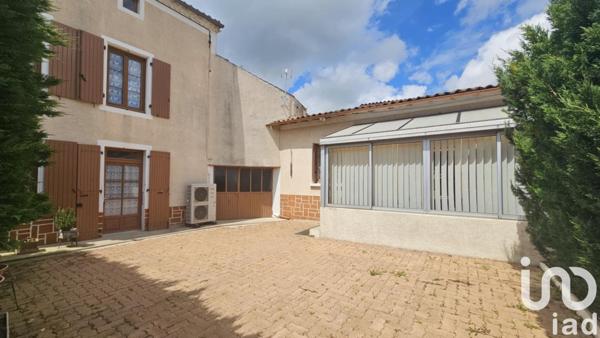 Maison à vendre 5 pièces 105 m² Villefagnan