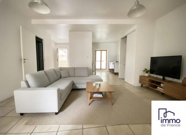 Immeuble à vendre à Pont-Évêque (38780)