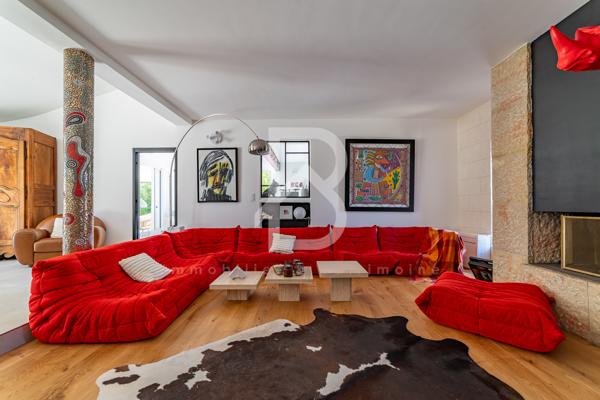 Pérols (34470) PEROLS - VILLA 317 m2 - TERRAIN 2 000 m2 - DOUBLE GARAGE - DEPENDANCE 67 m2