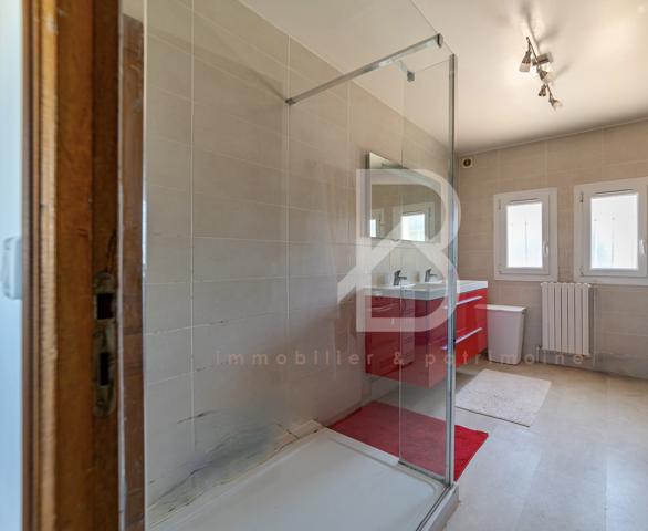 Pérols (34470) PEROLS - VILLA 317 m2 - TERRAIN 2 000 m2 - DOUBLE GARAGE - DEPENDANCE 67 m2