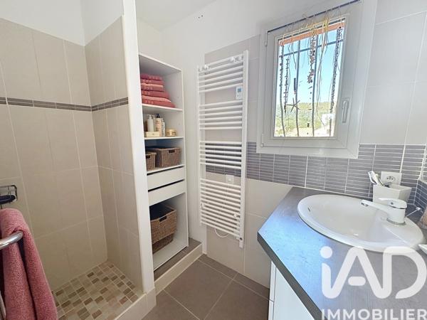Maison à vendre 4 pièces 142 m² Cassis