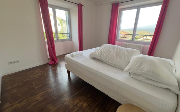 Maison à vendre    6 pièces •  Thiviers