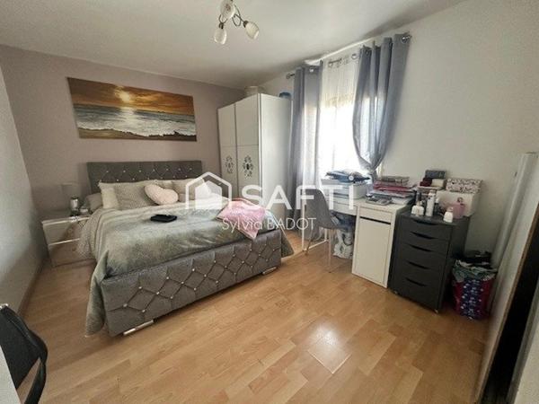 EXCLUSIVITE APPARTEMENT T4 EN REZ DE CHAUSSEZ AVEC JARDIN PRIVATIF