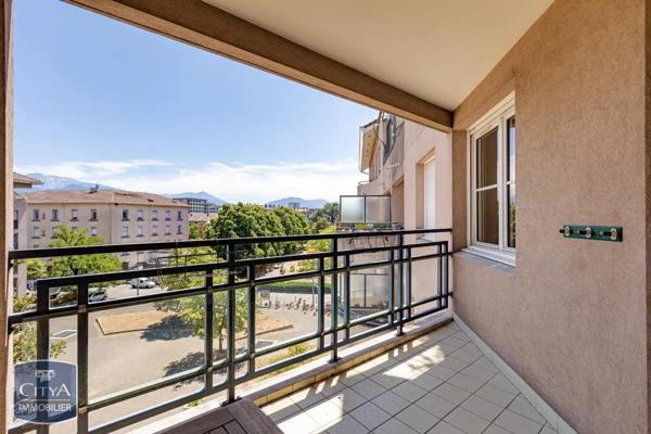 Appartement à vendre 2 pièces Grenoble (38000)