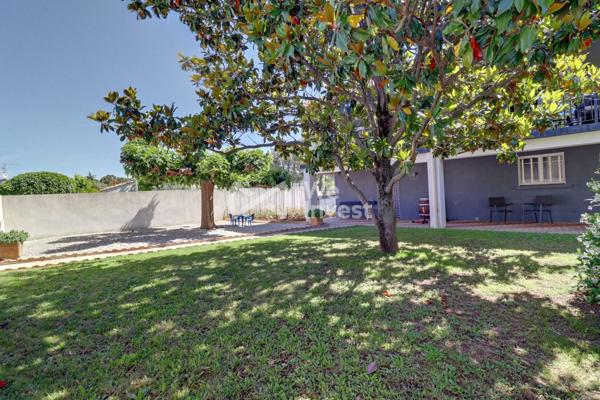 MAISON DE 174 M² AU CRÈS –