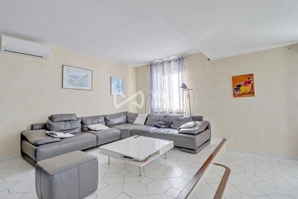 MAISON DE 174 M² AU CRÈS –