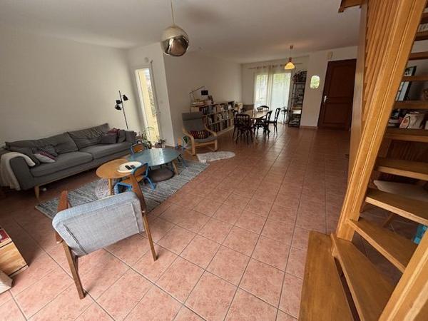 A louer maison 4 chambres à Vannes Est